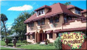 Front entrance of Casa Coquina Bed & Breakfast Inn
