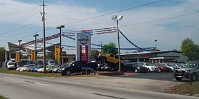 Pat Fischer Nissan