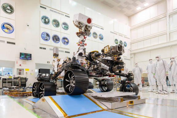 Driving test for NASA's Mars 2020 Perseverance rover