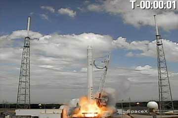 First Falcon 9 test launch from Cape Canaveral