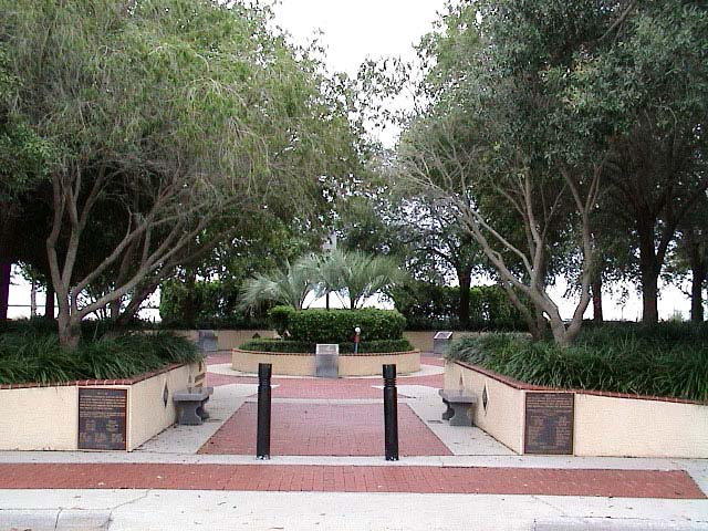 02-Entrance