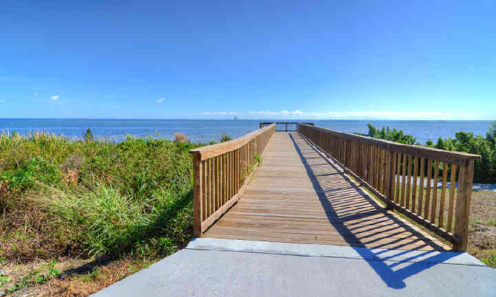 Riverfront-Dock1.jpg