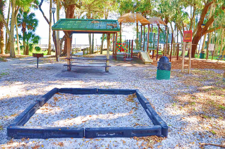 TomStathamPlayground2.jpg