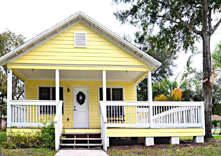 Moore-house.jpg