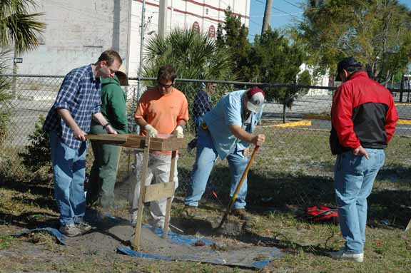 CrewExcavatingShovelTest